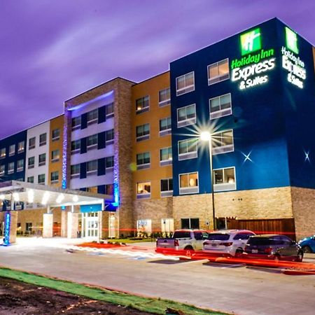 Holiday Inn Express & Suites - Dallas Market Center By Ihg Zewnętrze zdjęcie
